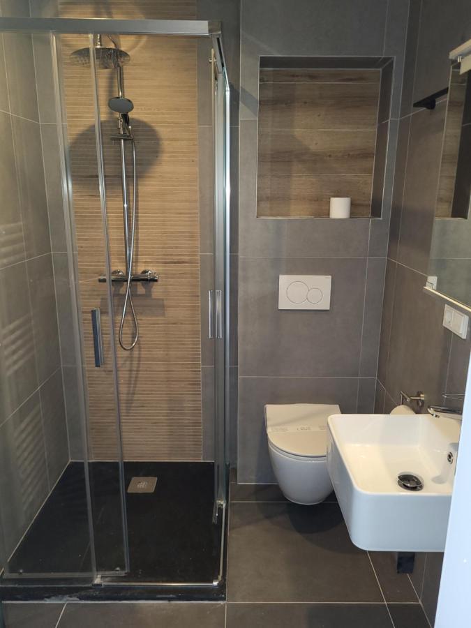 Guesthaus 2 Hotel Дуделанж Екстериор снимка